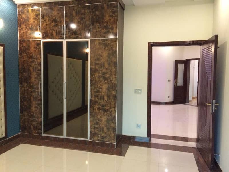 LUXARY 10 MALRA UPPER PORTION FOR RENT IN JANIPER BLOCK. 8