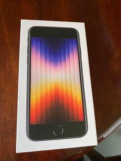 iPhone SE 3 brand new just box open
