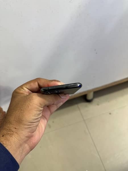 iphone 11pro 64gb non PTA factory unlock 5