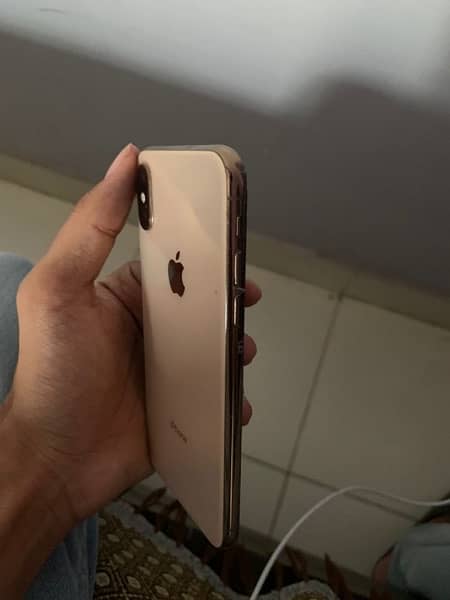 Iphone Xs 4 month sim time 2