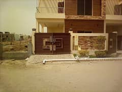 Prime Location 6 Marla House In DHA Defence For sale