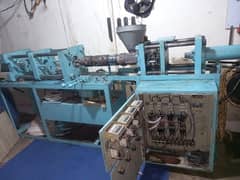 Hydraulic moulding machine