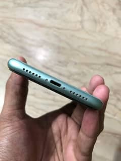 iphone 11 64GB non pta factory Unlocked 0