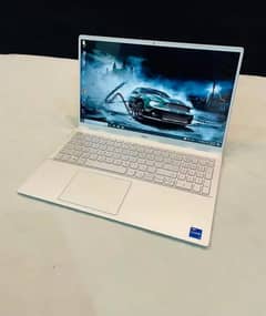 Laptop Core i5 11th Gen with Graphic card ( apple i7,i3)