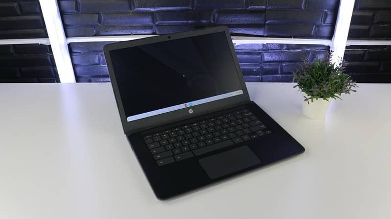 HP Chromebook 14 G5 10/10 condition stock import from america 4