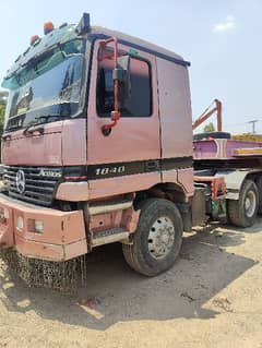 Mercedes benz actros