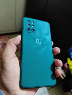 one plus 8t . . 12+12 ram /256gb exc possible