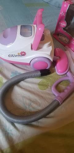 Toy vacuum cleaner