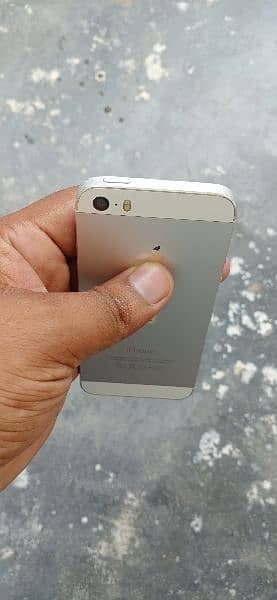 Iphone 5s 32GBNon PTACash On Delivery Available 4