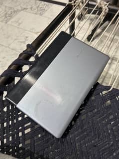 Samsung laptop 4gb ram 500 gb hard drive imported