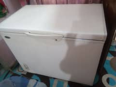 waves deep freezer (urgent sale )