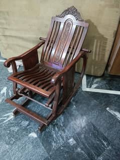 Mint Condition Rocking Chair for Sale in Lahore