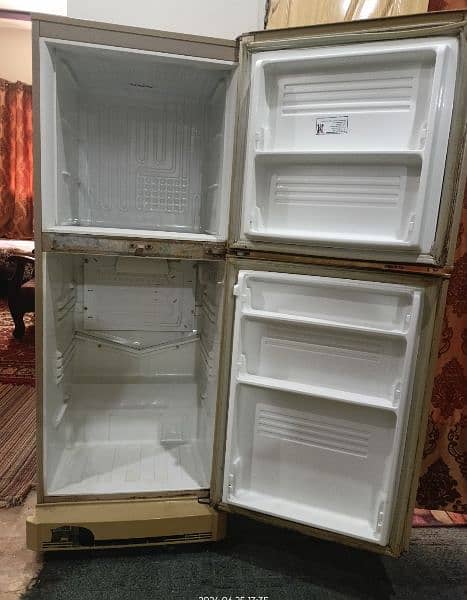 PEL Refrigerator Good Condition 100% Working 2