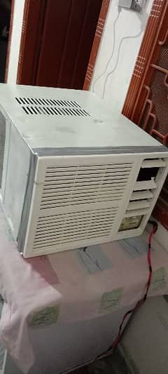 Rasonic window AC for sale 0.75 Ton