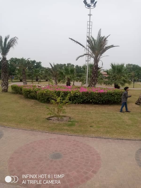 Bahria orchard plot no 880#G possession utility extra land paid for sale 11