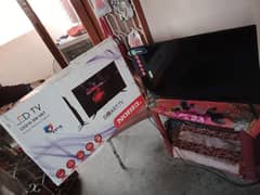 32 inch NoBAL L. C. D like brand new condition 0
