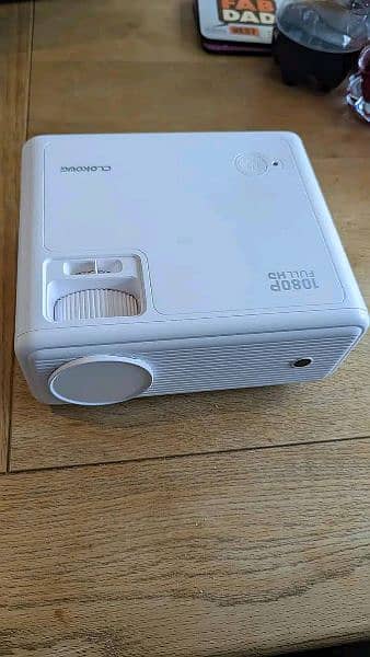 Brand New Wifi Projector 1