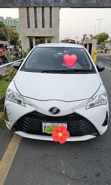 Toyota Vitz 2018 4