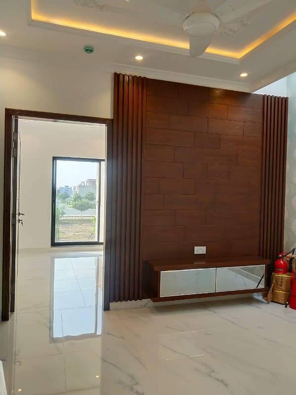 Amazing Modern 5 Marla Brand New House For Rent in DHA 9 Town Block B 17