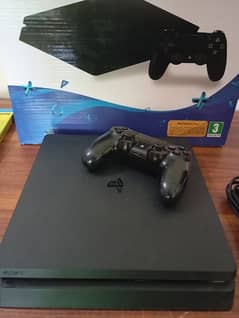 ps4 slim 500 GB with GTA premium disk for sale