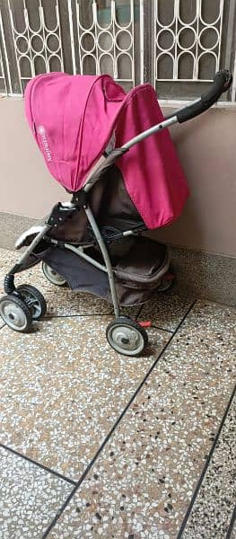 Branded pram in excellent condition 10