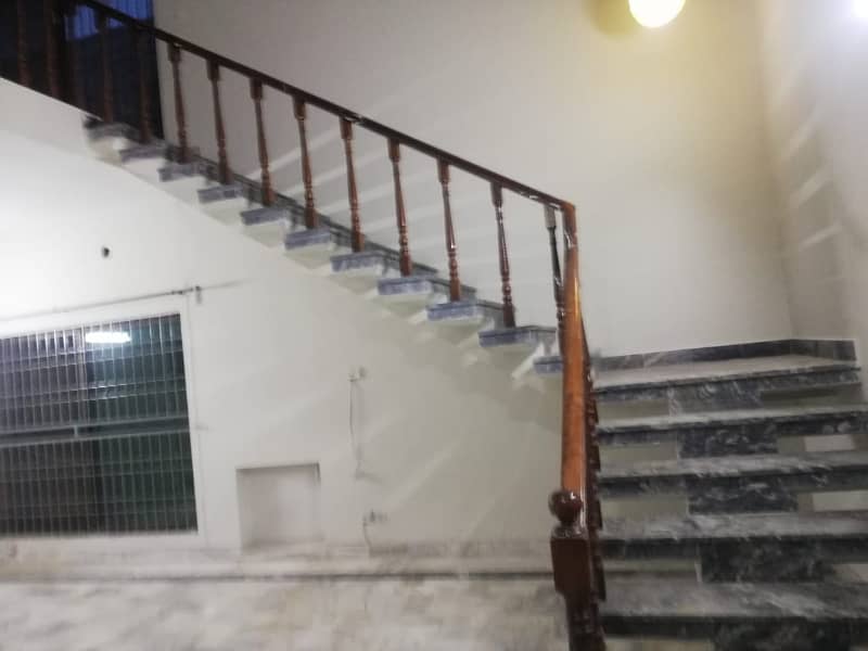1 Kanal Double Unit House Available For Rent in DHA Phase 1 Block K 2