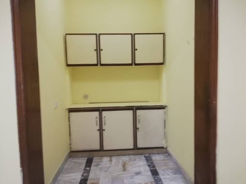 1 Kanal Double Unit House Available For Rent in DHA Phase 1 Block K 25