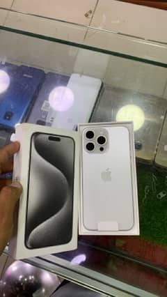 Iphone 15 pro max Box pack White Titanium 256gb Non active brand new