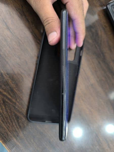 One plus 10 pro 12Gb/256Gb Pta official approve 3