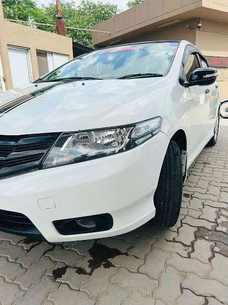 Honda City 1.3 I-vect full genuine in new condition. 3