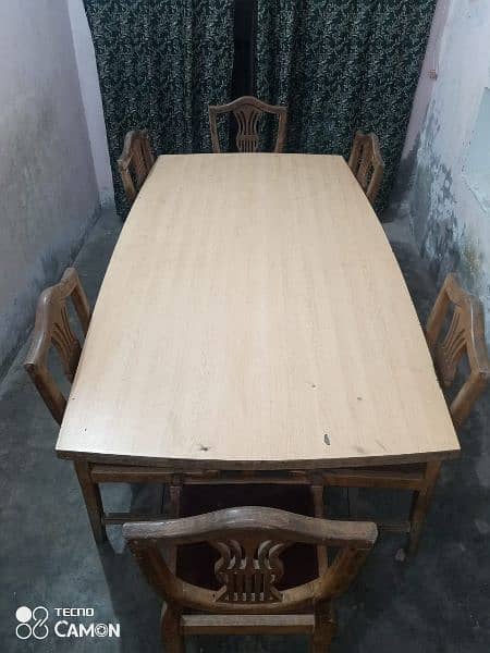 Luxury Dining Table along with 6 Chairs 1