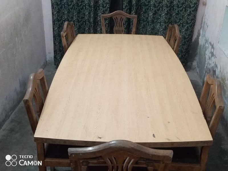 Luxury Dining Table along with 6 Chairs 6