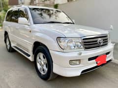 Toyota Land Cruiser 2001 WITH SUNROOF ALMOST GENUINE URGENT SALE