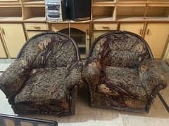 sofa set plus tables in good condition