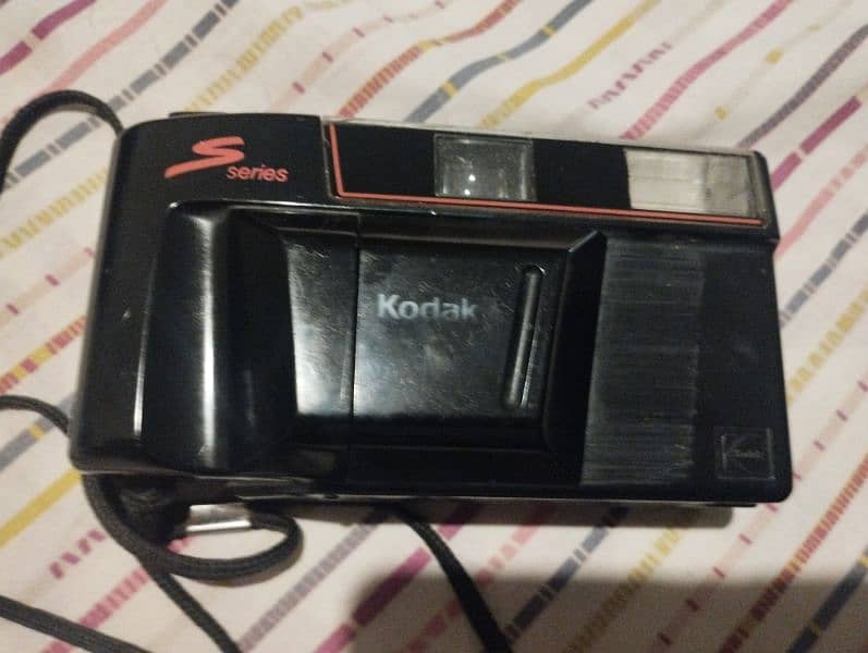 Used Kodak antique camera 10/10 condition 1