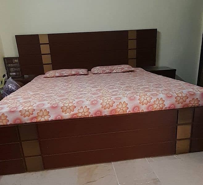 Bedroom Set for Sell 2