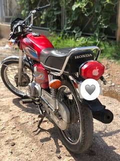 Honda 125 bike