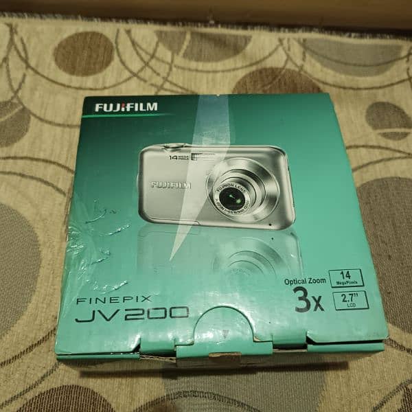 Fujifilm Digital camera 4