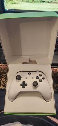 Xbox Series One S wireless Controller available