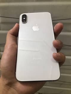 I phone Xs 64 gb only screen damage but working perfectly