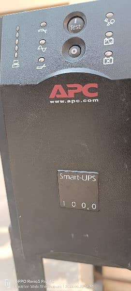 APC UPS AMRICAN TAKNALOGY. 10/10 CONDITION. 10 DIN KI FAULT GUARNYHE 6