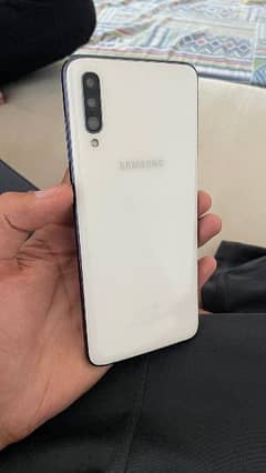 Samsung galaxy A70 OFFICIAL APPROVED