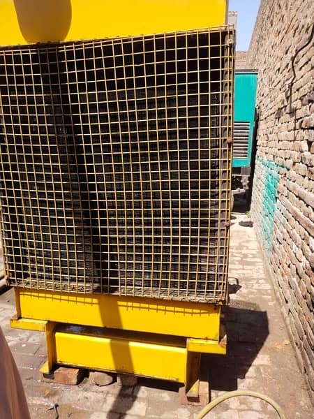 caterpillar generator 260KVA lush condition 7