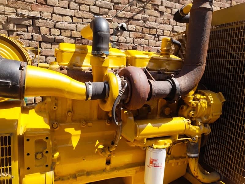 caterpillar generator 260KVA lush condition 8