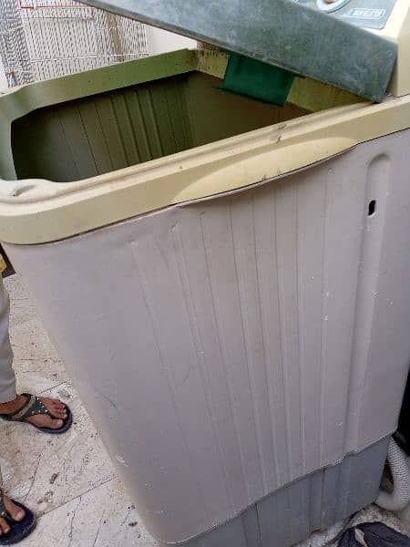 washing machine for sell plz contect (03343207165) 5