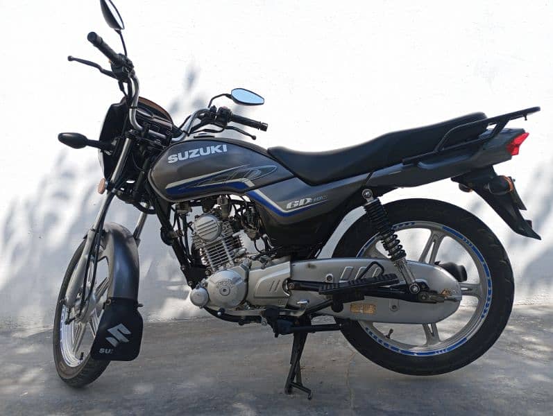 Suzuki Gd110s Excellent Condition 2