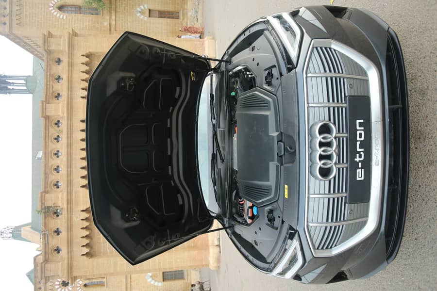 Audi E-Tron  50 Quattro 230 kW 2020 10