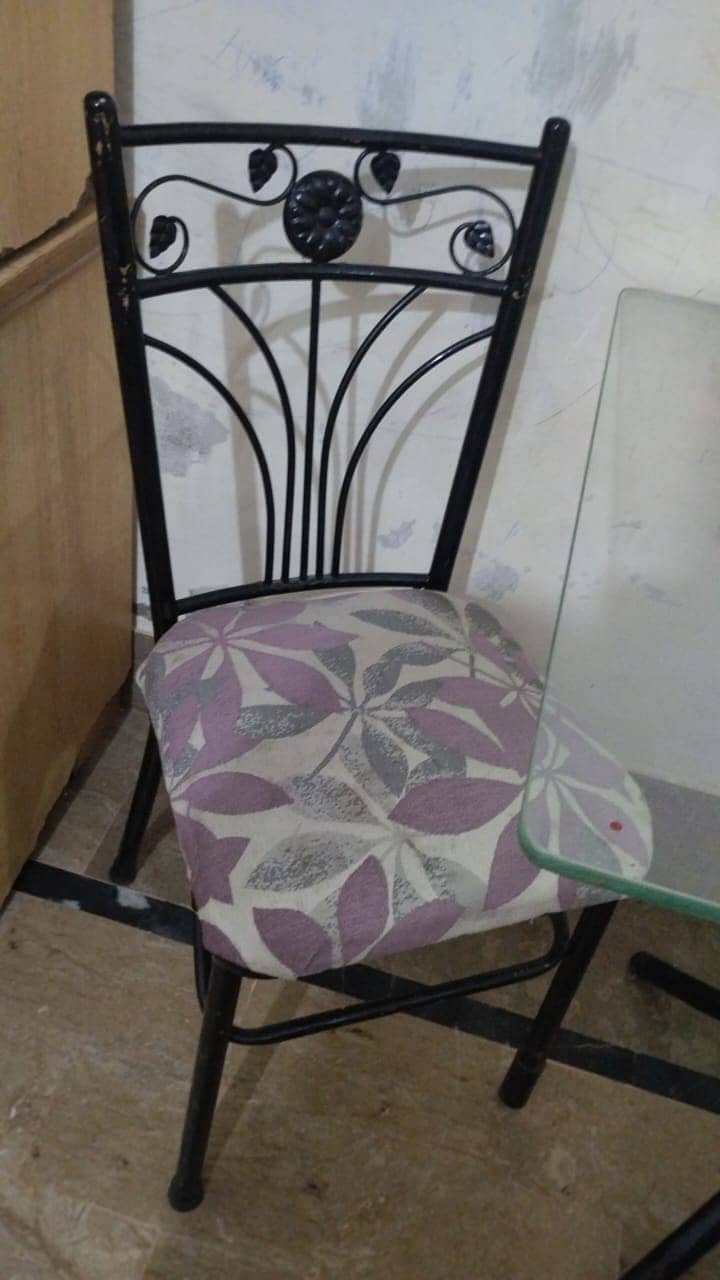 Dining Table with 3 Chairs [ used ] 2