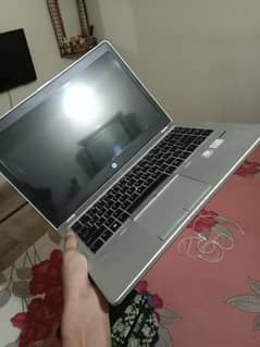 HP laptop good condition screen protector on screen