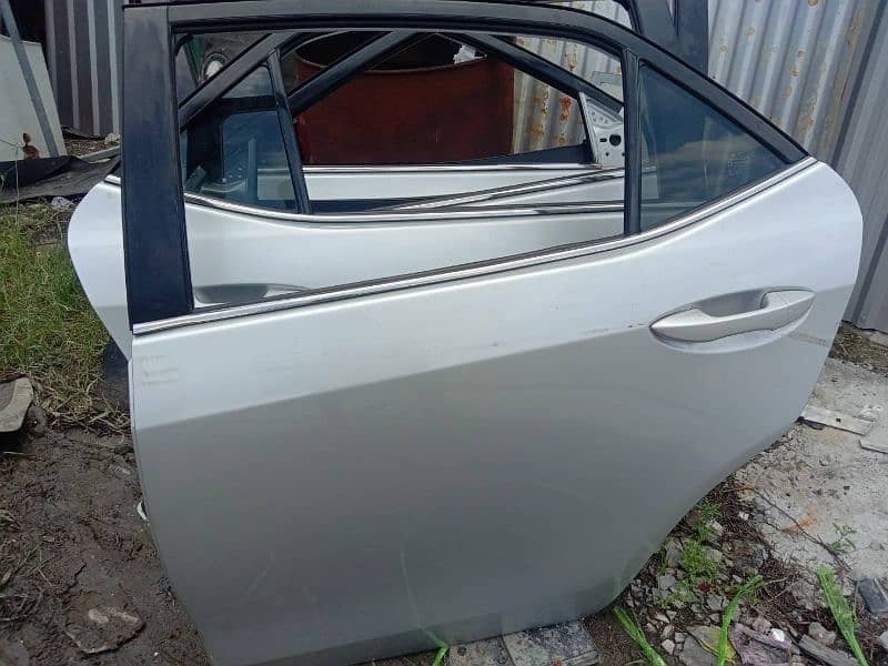 Toyota Corolla Gli , Xli , Grande , Yaris Bonnet , Side Mirror, Fender 7